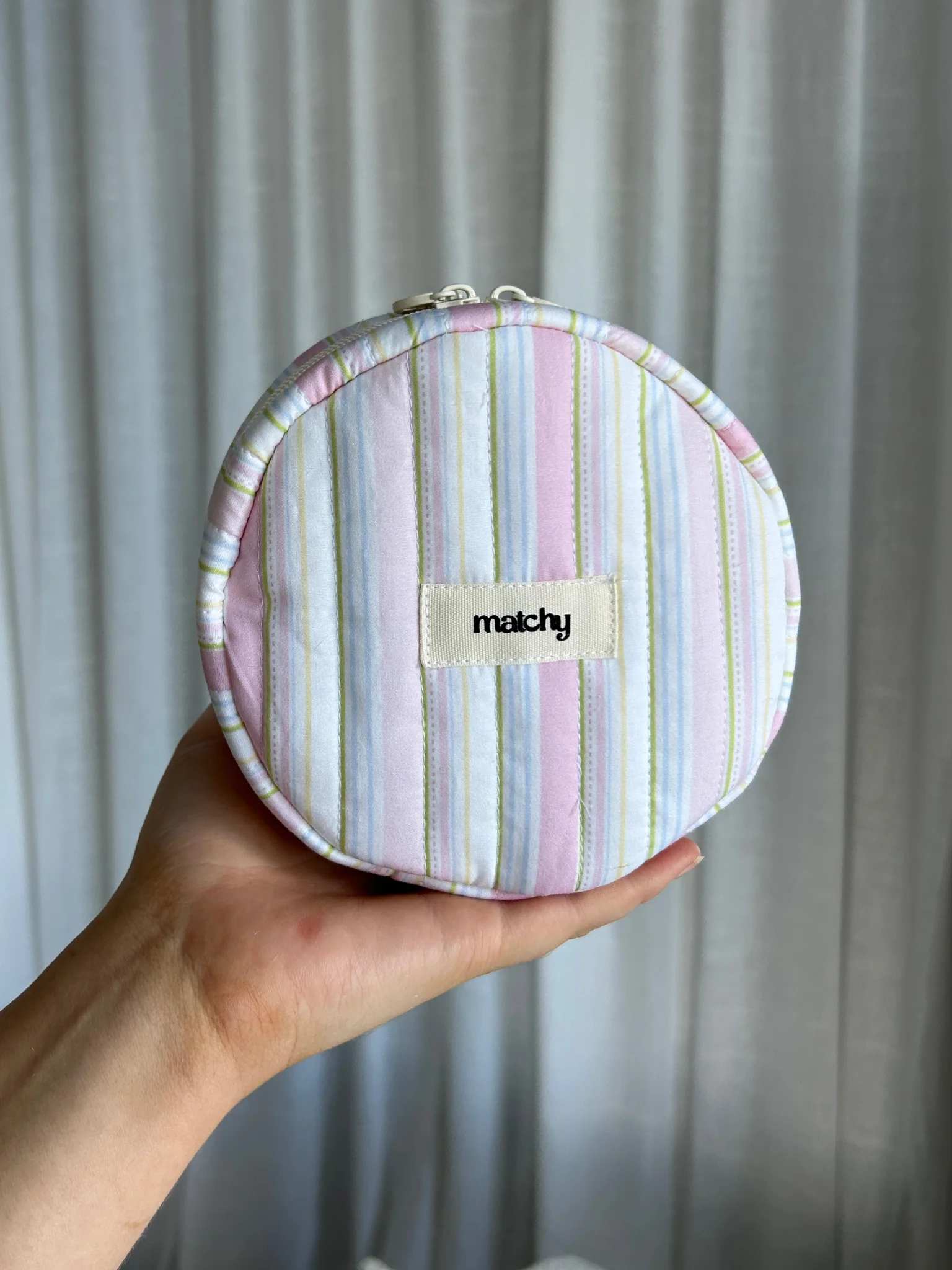 Round Pouch - Image 3