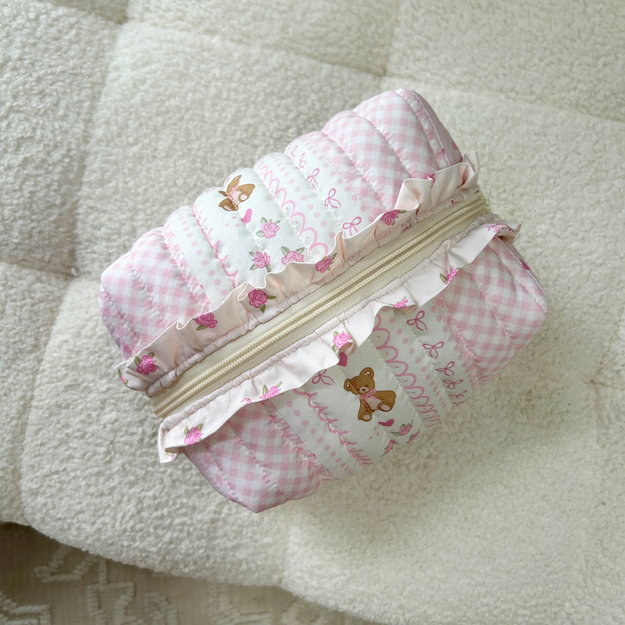 Teddy Valentine Carry-All Bag (Limited Edition) - Image 2